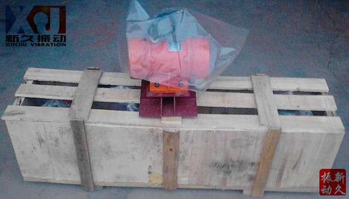 �}(c��ng)�����(d��ng)��