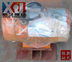 ���]���b��