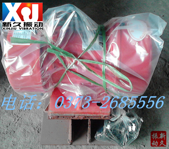 �}(c��ng)�����(d��ng)��