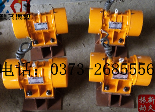 �}(c��ng)�����(d��ng)��