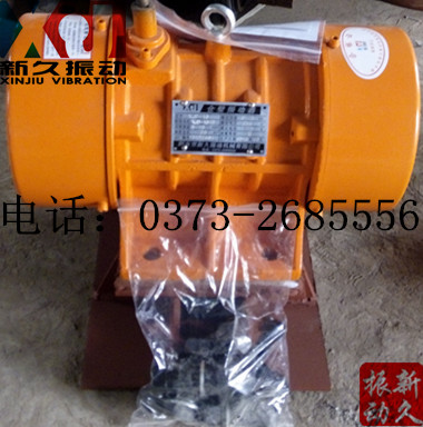 �}(c��ng)�����(d��ng)��